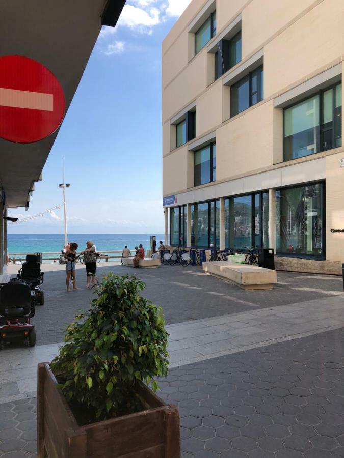 Apartamento Asuncion Benidorm Bagian luar foto